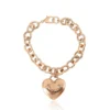 Armband med hjärtcharm
