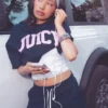 Booty shorts i collegestil
