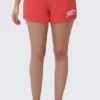 Booty shorts i collegestil