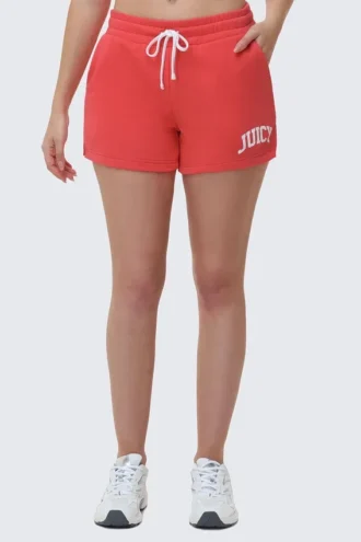 Booty shorts i collegestil
