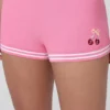 Broderade shorts med kantstickning