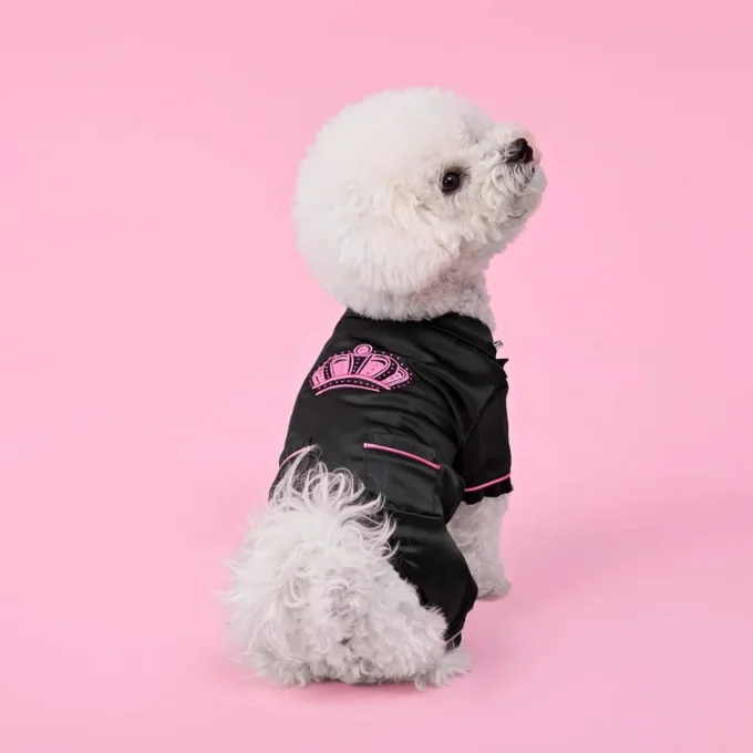 Juicy Couture pyjamas i silkeslen satin för husdjur