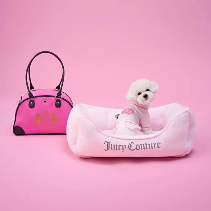 Juicy Couture pyjamas i silkeslen satin för husdjur
