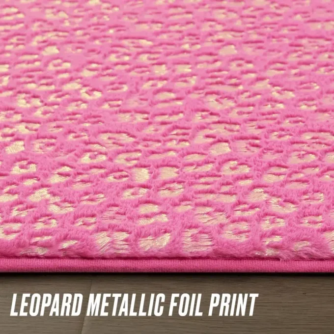 Metallisk leopardmönstrat plyschmattor, 2′ x 6′