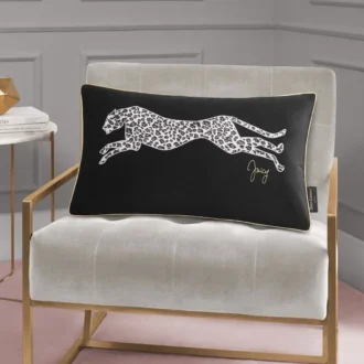 Sammetkudde med leopardmönster