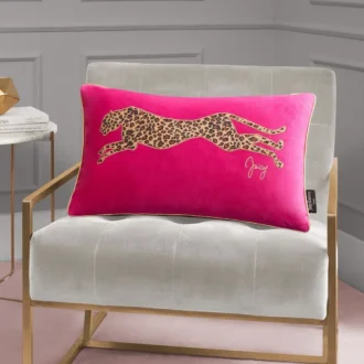 Sammetkudde med leopardmönster