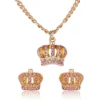 Set med halsband och örhängen med rosa kristallkrona